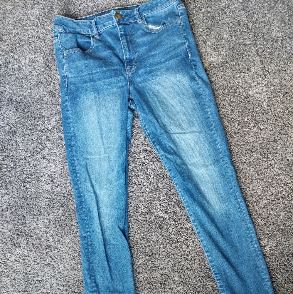 American Eagle high-rise jeggings